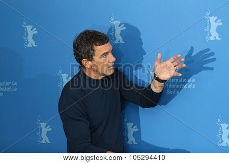 BERLIN, GERMANY - FEBRUARY 15: Antonio Banderas attends the 'Haywire' Photocall during  of the 62nd Berlin Film Festival at the Grand Hyatt on February 15, 2012 in Berlin, Germany.