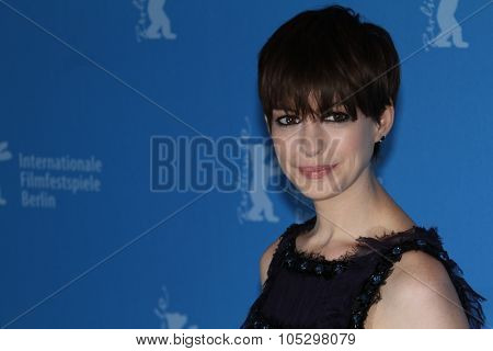BERLIN, GERMANY - FEBRUARY 09: Anne Hathaway attends the 'Les Miserables' Photocall during the 63rd Berlinale International Film Festival at Grand Hyatt Hotel on February 9, 2013 in Berlin, Germany
