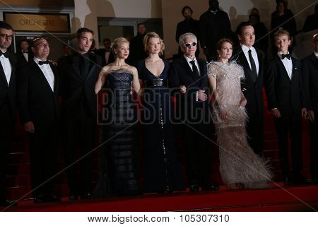 CANNES, FRANCE - MAY 19: Mia Wasikowska, David Cronenberg, Julianne Moore and John Cusack attend the 'Maps To The Stars' premiere during the 67th  Cannes Festival on May 19, 2014 in Cannes, France.
