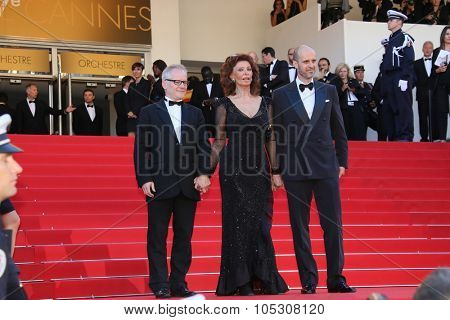 CANNES, FRANCE - MAY 24: Sophia Loren attend the Closing Ceremony and 'A Fistful of Dollars' Screening during the 67th Annual Cannes Film Festival on May 24, 2014 in Cannes, France.