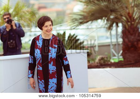 Isabella Rossellini attends the 'Jury Un Certain Regard' photocall during the 68th annual Cannes Film Festival on May 14, 2015 in Cannes, France.