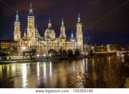 El Pilar Basilica and Ebro river in Zaragoza, Spain