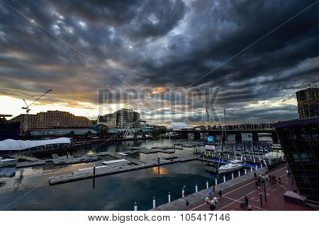 SYDNEY AUSTRALIA - NOVEMBER, 2015 : Sunset Of Darling Harbour, Adjacent To The City Centre Of Sydne