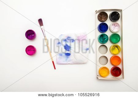 Open Paintbox   Gouache Colors With Brush And Palette