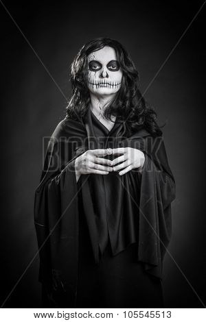 dead bride Halloween masquerade