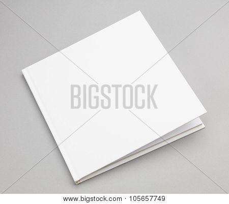 Blank Book White Cover 8,5 X 8,5 In