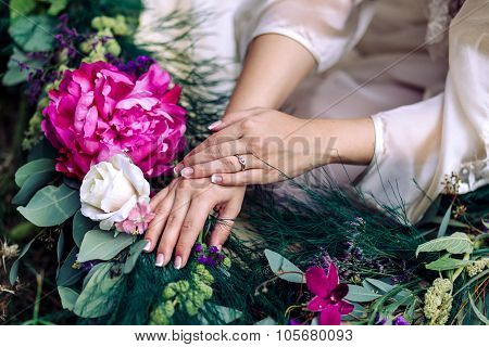 Girl hands on the colors