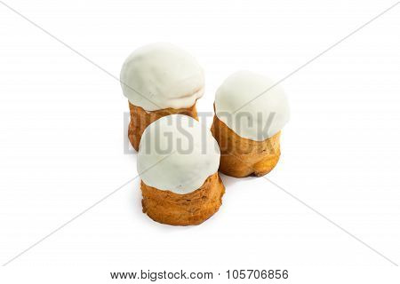 buns with glaze