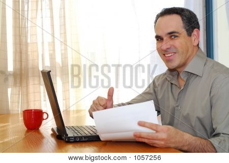 Man med Laptop
