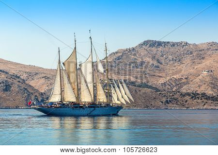 Sailing Ship