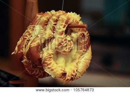 Hanging Cracknels In Glaze
