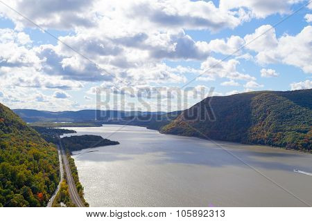 Hudson River From Breakneck Ridge