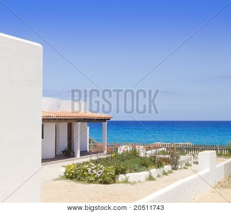 Formentera Nord escalo es calo aqua costa del Mediterraneo Baleari