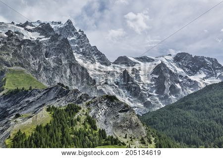 Detail image of La Meije mountain (3984 m) located in Massif des Ecrins in France.