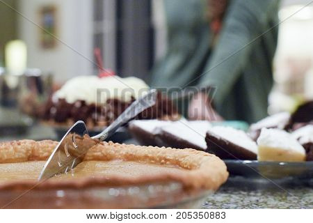 Thanksgiving Potluck Pies And Desserts