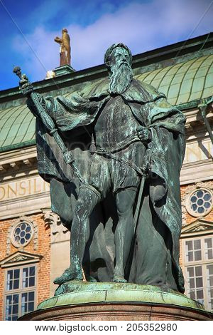STOCKHOLM SWEDEN - AUGUST 19 2016: View on Statue of Gustavo Erici in front of Riddarhuset (House of Nobility) Riddarhustorget Palace in Stockholm Sweden on August 19 2016.