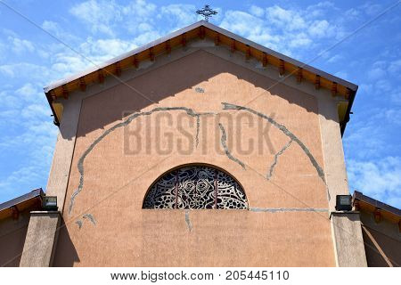 Rose Window  Italy  Lombardy       The Jerago  Old       Closed
