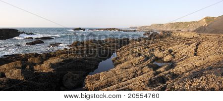 Lounais-Alentejon ja Vicentinen rannikon luonnonpuiston - Portugali - amoreira beach
