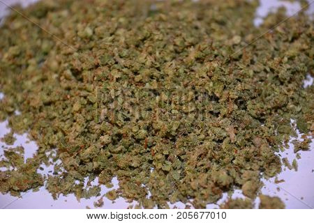coarsely ground medical cannabis can be used for edibles or smoking