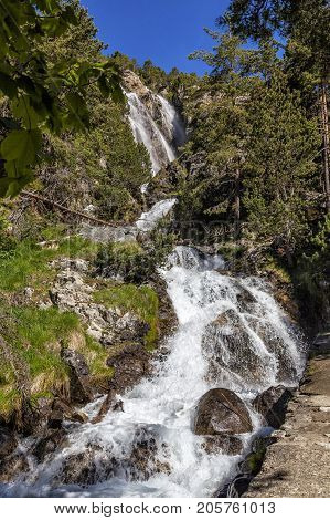 Banos de Panticosa (thermal springs). Panticosa. Pyrenees. Huesca. Spain. Arguala waterfall.