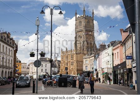 CIRENCESTER, ENGLAND - AUGUST 31, 2017:Old street in Cirencester, England, United Kingdom