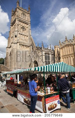 CIRENCESTER, ENGLAND - AUGUST 31, 2017:Old street in Cirencester, England, United Kingdom