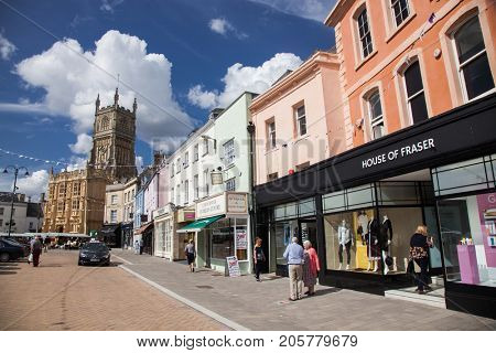 CIRENCESTER, ENGLAND - AUGUST 31, 2017:Old street in Cirencester, England, United Kingdom
