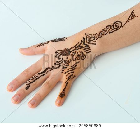 Beautiful floral henna