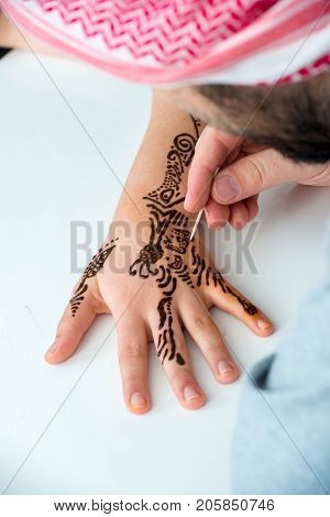 Beautiful floral henna
