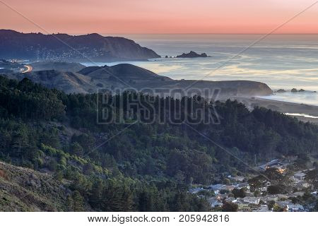 Milagra Ridge Coastal Dusk Views. Pacifica, San Mateo County, California, USA.