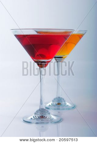 en un bar de copas para Martini