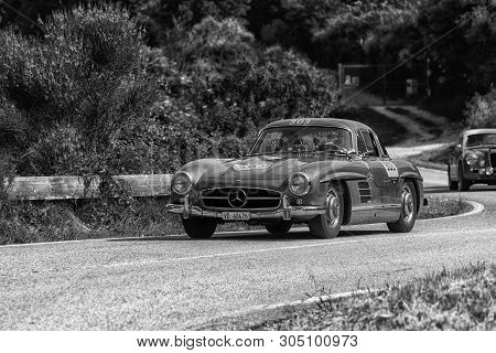 Pesaro Colle San Bartolo , Italy - May 17 - 2018 : Mercedes-benz 300 Sl CoupÉ (w198) 1955 On An Old 