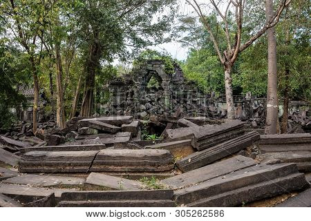 Ruins Of Ancient Beng Mealea Temple Over Jungle, Cambodia. Beng Mealea Is A Temple In The Angkor Wat