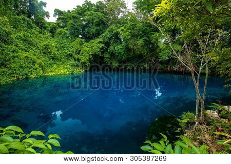 Matevulu Blue Hole, Espiritu Santa Island, Vanuatu, famous tourist destination