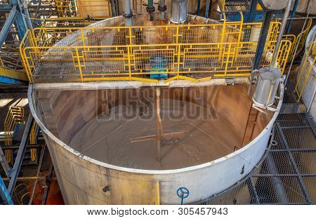 Dorna Of Industrial Fermentation In A Sugar Cane Plant For The Production Of Alcohol