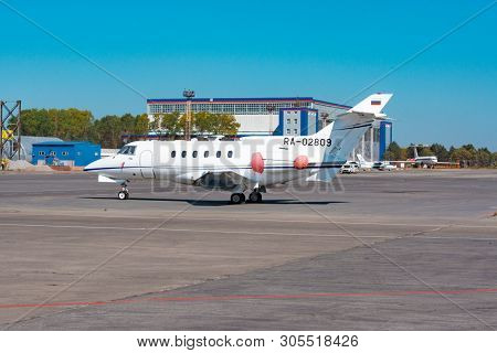Khabarovsk, Russia - Sep 29, 2018: Hawker Siddeley Hs-125-700a Ra-02809 Weltall-avia Stands In Khaba