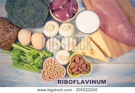 Food Ingredients Containing A Large Amount Of Vitamin B2 (riboflavinum).