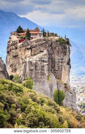 Monastery Of The Holy Trinity On Cliff. Greek Destinations. The Meteora Monasteries, Greece Kalambak