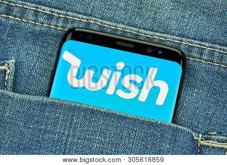 Montreal, Canada - December 23, 2018: Wish Android App On Samsung S8 Screen. Wish Is An Online Shopp