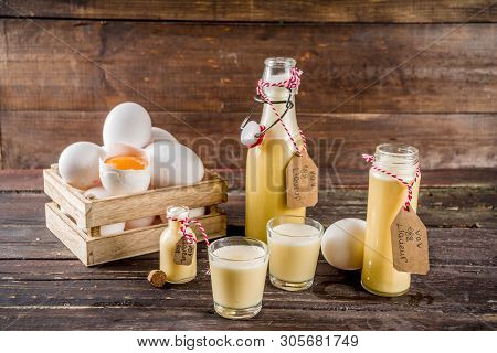 Homemade Egg Liquor