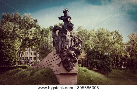 Kiev Ukraine - May 25, 2019. Monument To Soviet Citizens And Prisoners Of War Killed By Nazi Occupie