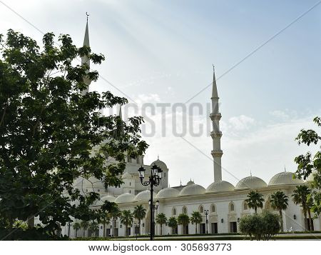 Grand Sheikh Zayed Mosque, Fujairah, United Arab Emirates, June 4, 2019. View Of The Mosque In The D