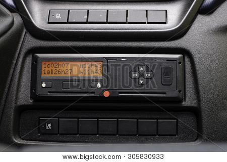 Digital Tachograph Display Shows The 11 Hour Day Break. Starting New Shift. No Personal Data. Tachog