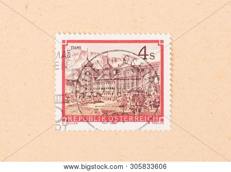 Austria - Circa 1984: A Stamp Printed In Austria Shows Stams Abbey, Circa 1984