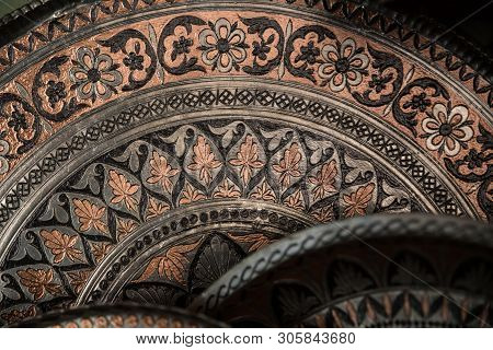Copper Plate Handcrafted, Traditionally Made In Lagich, Azerbaijan. Handmade Plate In Souvenir Shop.