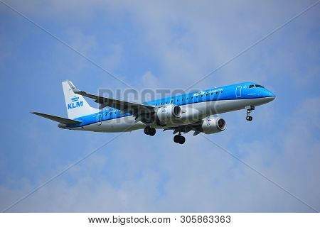 Amsterdam, The Netherlands - July 21st 2016: Ph-ezn Klm Cityhopper Embraer Erj-190std, Approaching P
