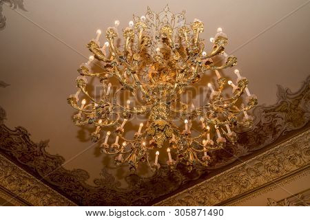 Moscow - October 27, 2018: Genuine Chandelier In The Lepeshkiny Town Mansion. Is Now The Institute O
