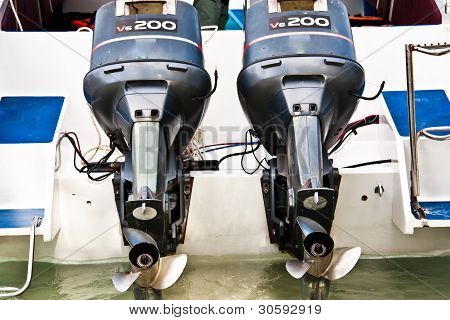 Hastighet båt motor.
