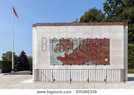 Hamm Near Luxembourg City, Luxembourg - August 22, 2018: American Ww2 Cemetery With Memorial Monumen