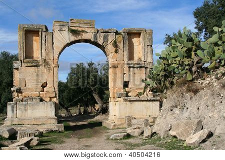 Dougga romok, Tunézia